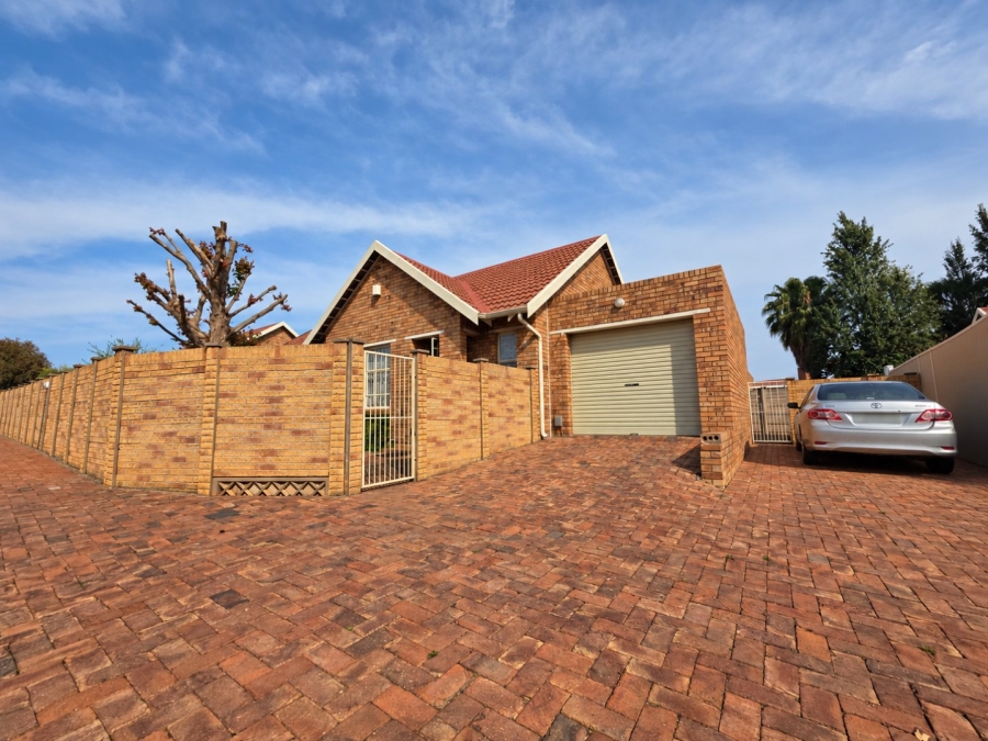 2 Bedroom Property for Sale in Spitskop SH Free State